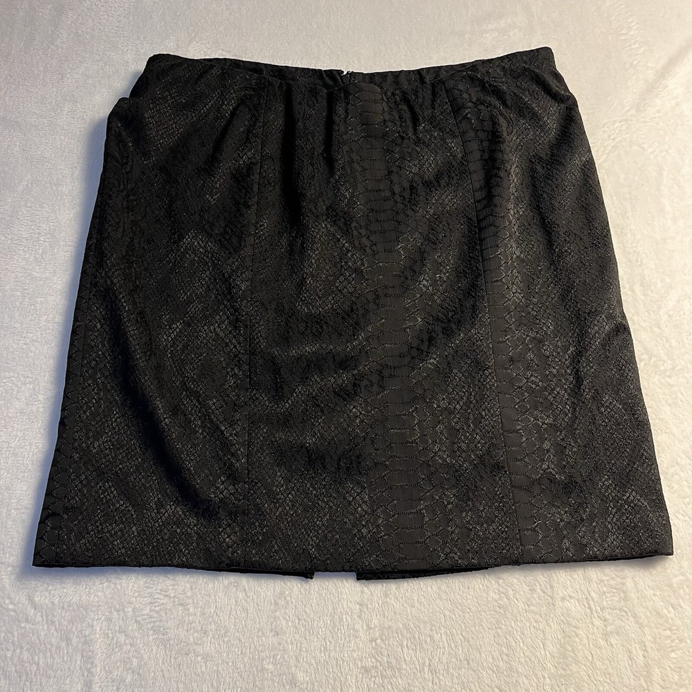 Lane Bryant Pencil Skirt Womens 18 Knee Length  Stretch Career Minimalist Modest
